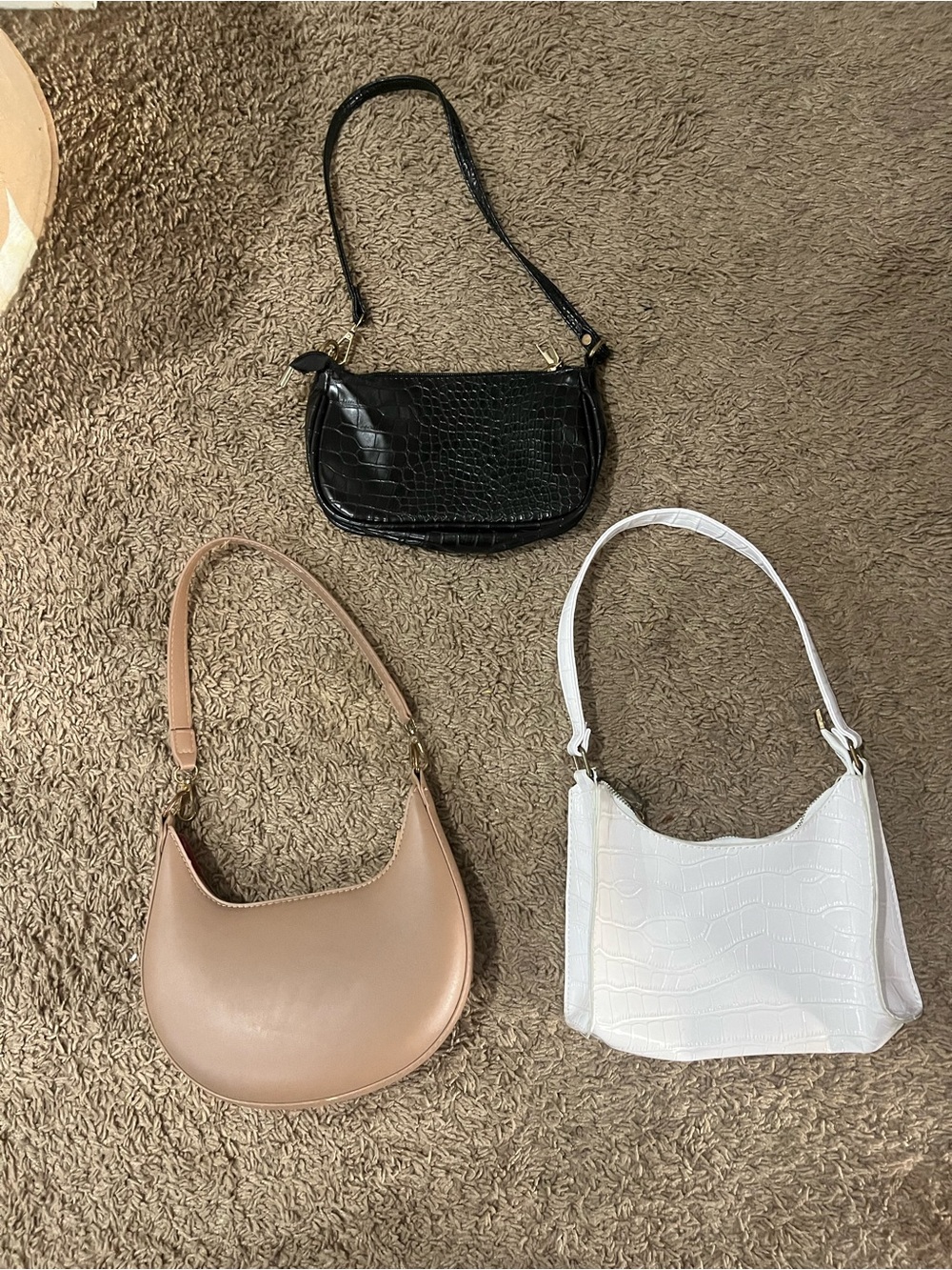 Women’s Shoulder Bag — Black Faux Croc